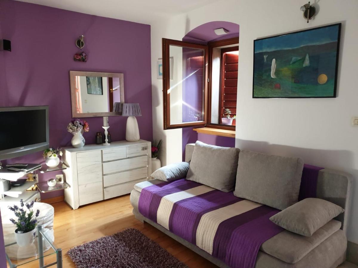 Apartments And Rooms Villa Lina Split Bagian luar foto