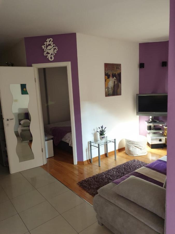 Apartments And Rooms Villa Lina Split Bagian luar foto