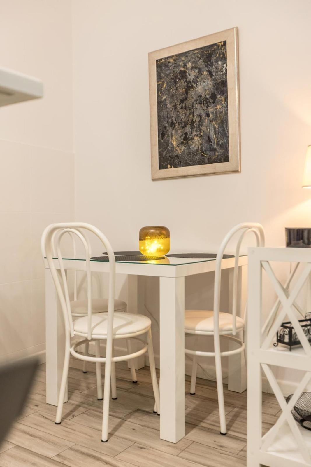 Apartments And Rooms Villa Lina Split Bagian luar foto
