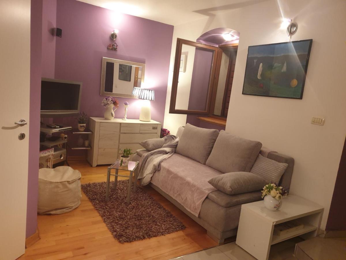 Apartments And Rooms Villa Lina Split Bagian luar foto